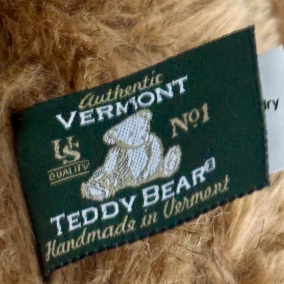 Set of 2 - 16 inch Vermont Teddy Bears - Picture 2 of 4